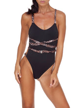 Carica l&#39;immagine nel visualizzatore di Gallery, Costume da bagno, collezione SS20 del Mood Lingerie. Monokini Donna, con schiena scoperta, in tessuto Lycra Nero. Capo dotato di gancio chiusura metallico sul davanti  Composizione: 90% Poliestere 10% elastan Lavaggio: Lavare a mano in acqua tiepida